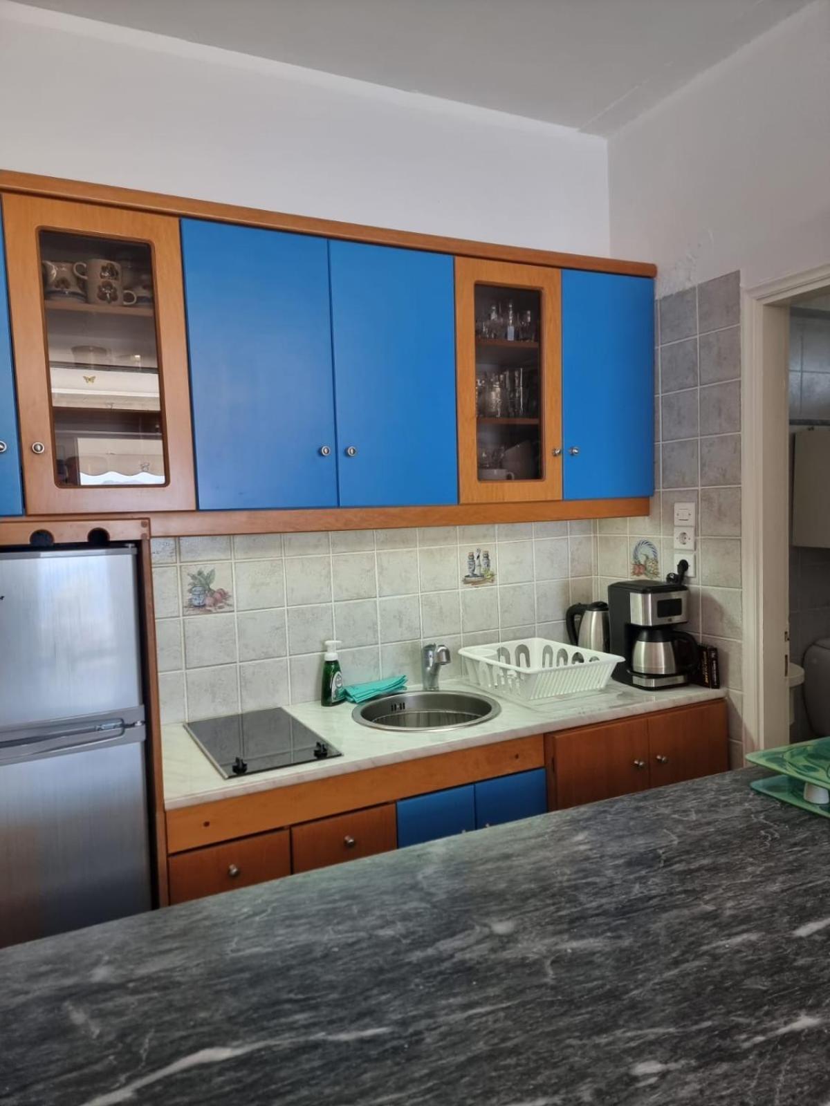 Atlas Apartment With Private Beach And Seaview Blue ลูตรากี ภายนอก รูปภาพ