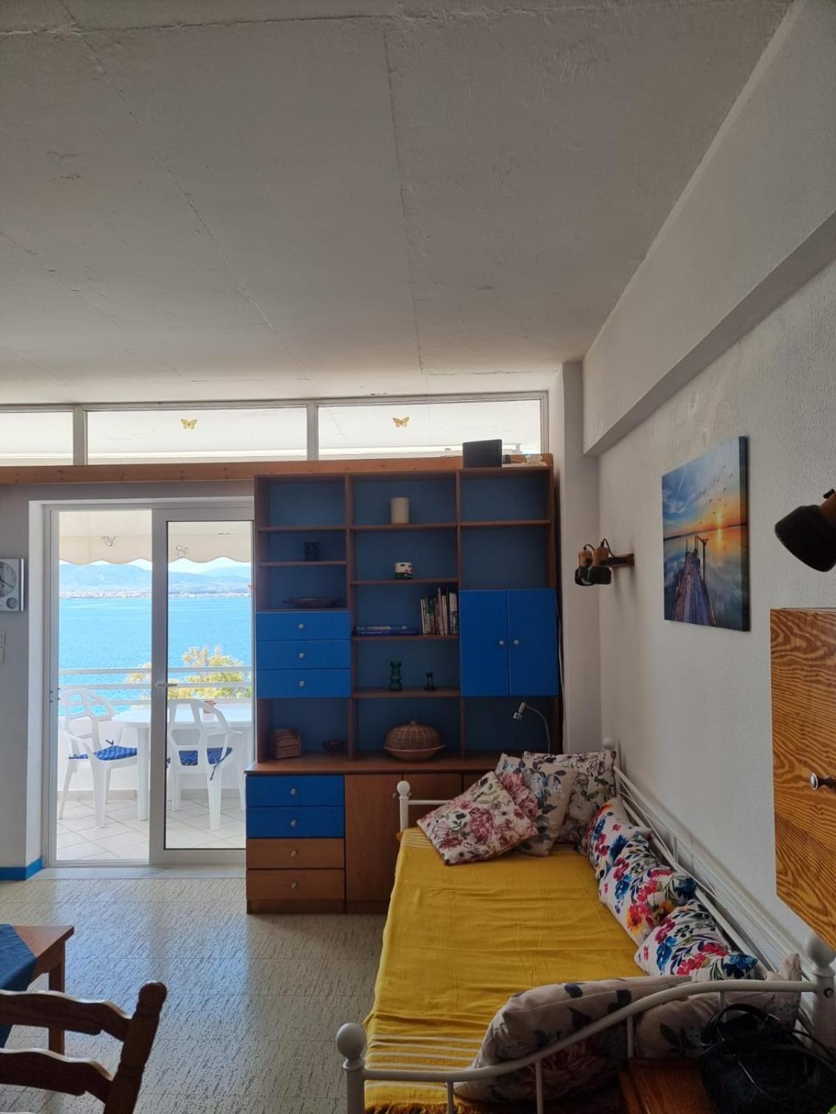 Atlas Apartment With Private Beach And Seaview Blue ลูตรากี ภายนอก รูปภาพ