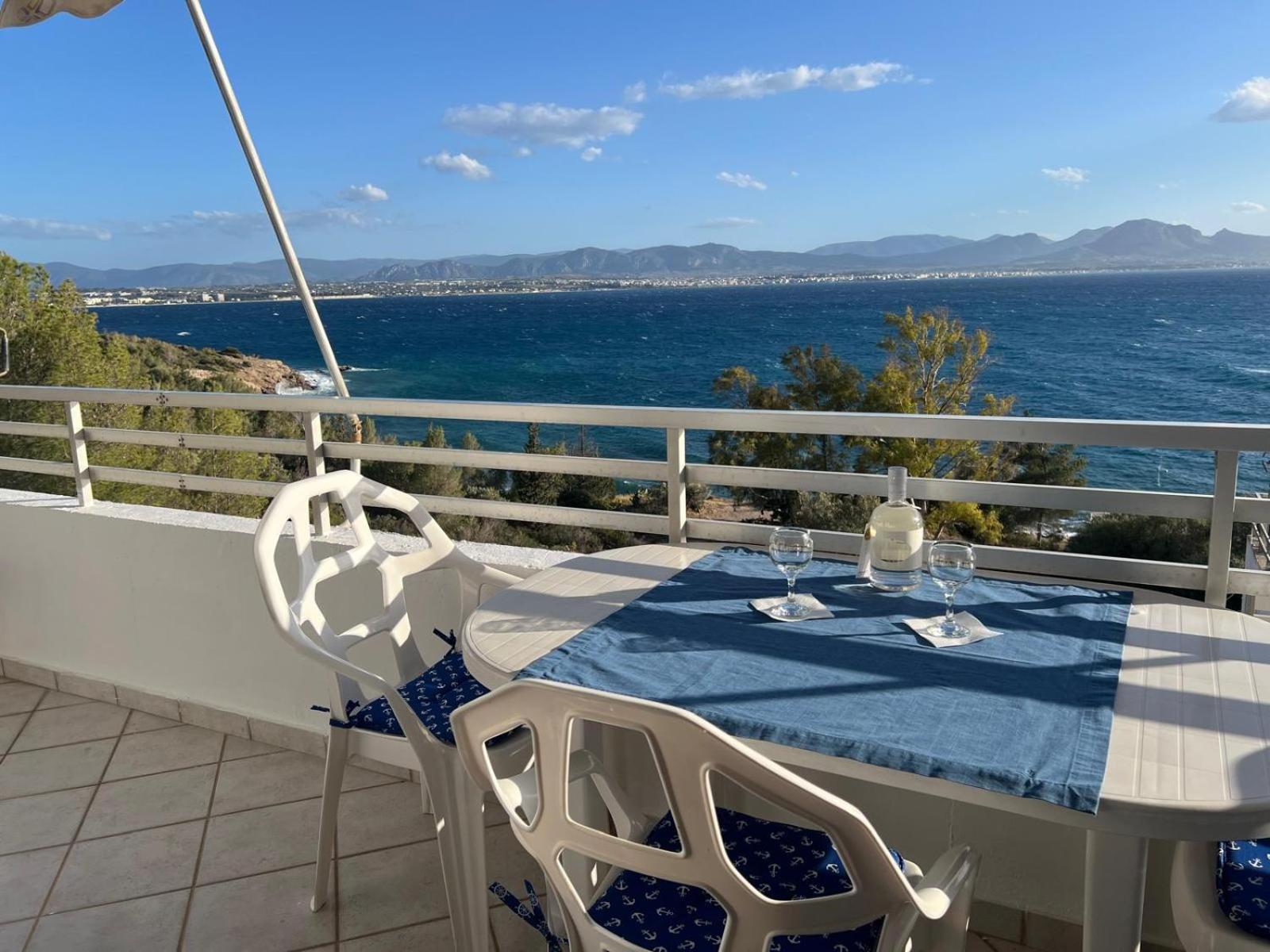 Atlas Apartment With Private Beach And Seaview Blue ลูตรากี ภายนอก รูปภาพ